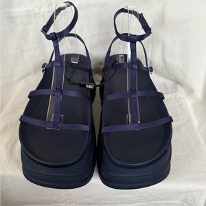 Zara Women's Navy Platform Sandals